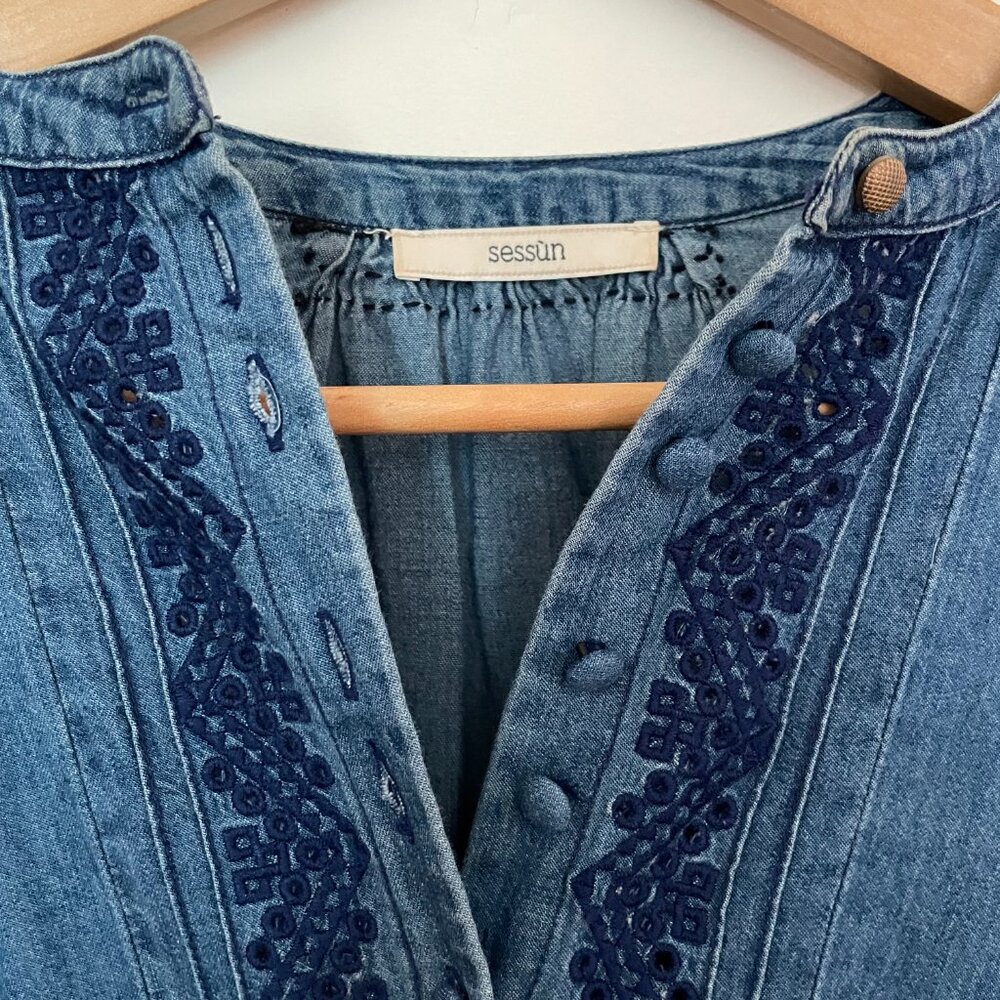 Sessùn Mahesha Embroidered Denim Blouse - Picture 4 of 7